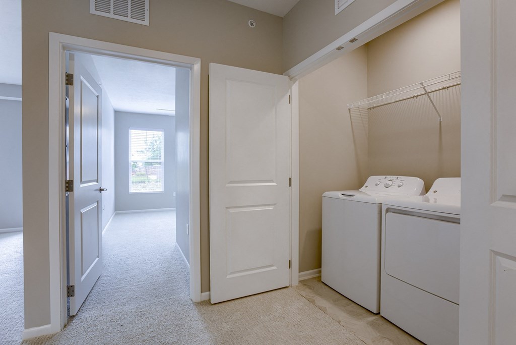 Full-Size Washer/Dryer