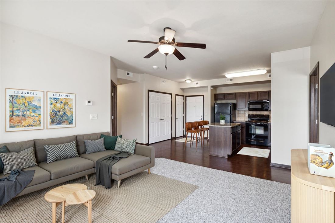 Prairie Lakes Apartments photo
