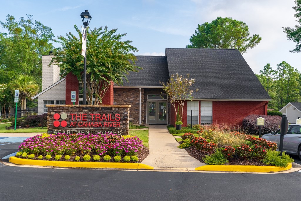 Exterior Of The Trails At Cahaba River Apartment Homes