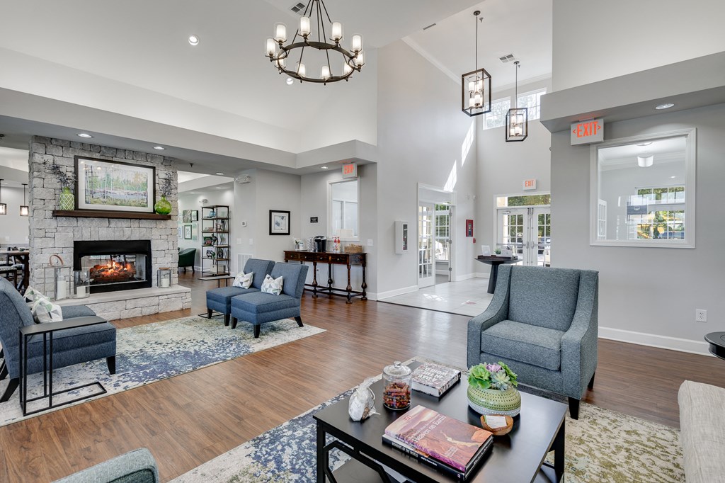 Clubhouse Lobby & Lounge