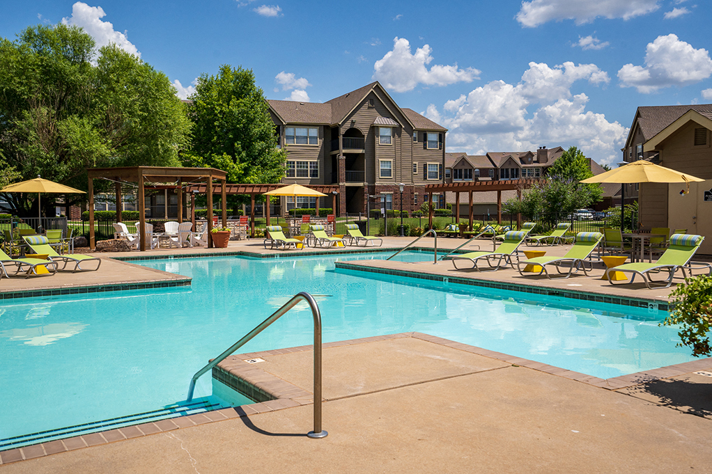 Pool Sundeck with Pergolas
