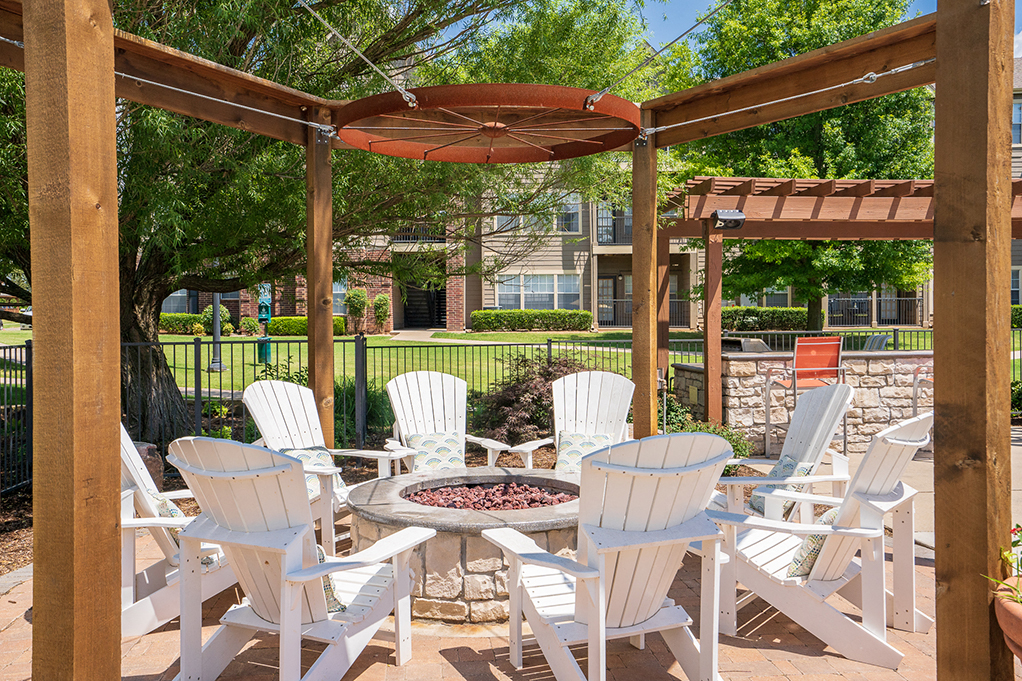 Outdoor Fire Pit with Adirondack Chairs