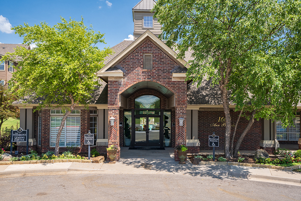 The Renaissance at Norman Clubhouse