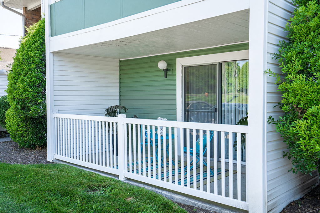 Large Fenced In Patio