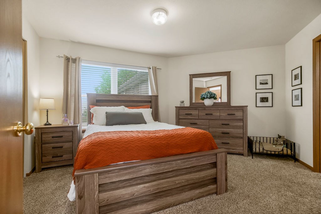 Bedroom with Plush Carpeting