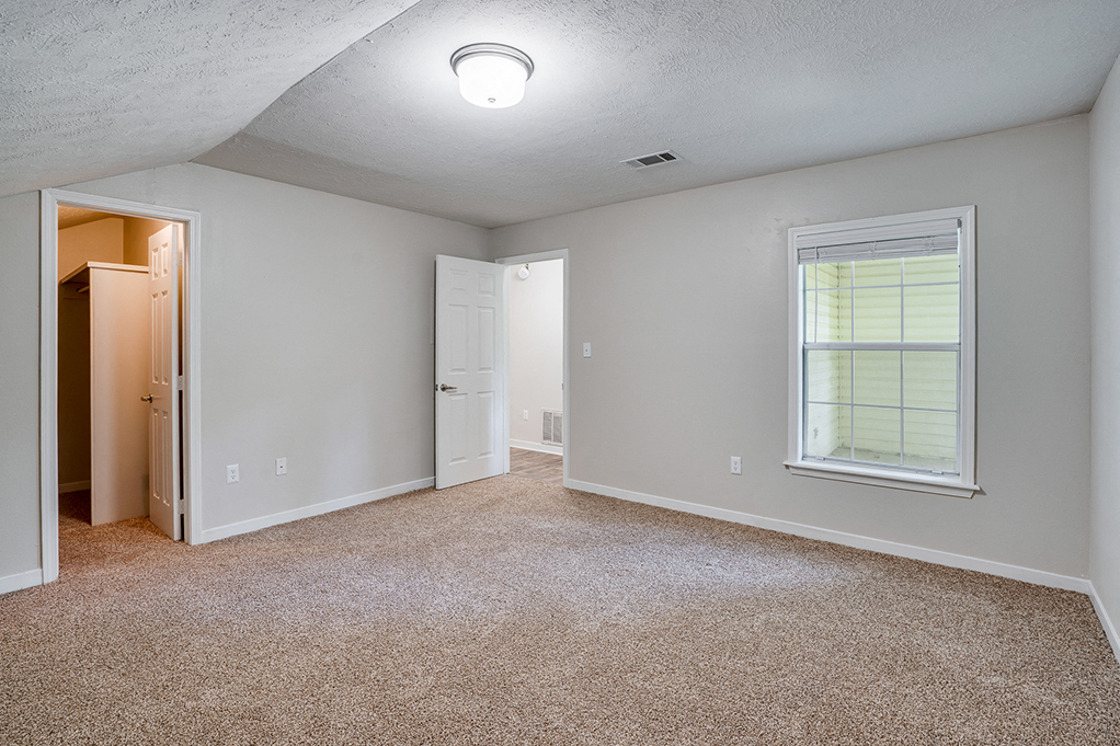 Bedroom with Walk In Closet