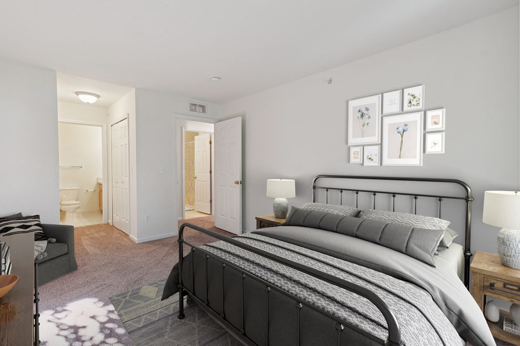 Bedroom with Bathroom Access