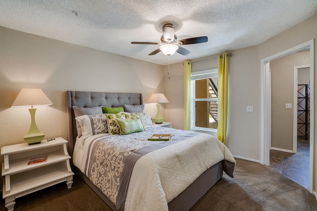 Bedroom with Plush Carpet
