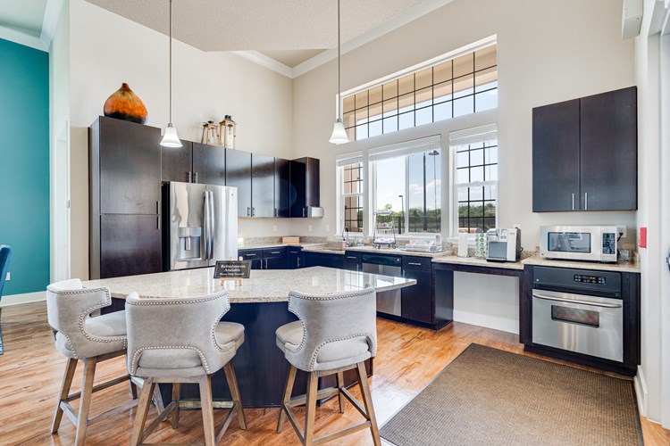 The Vista At South Broadway