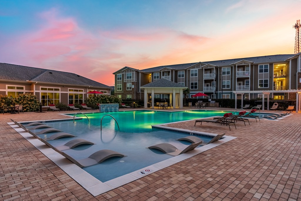 Capital Park At 72 West