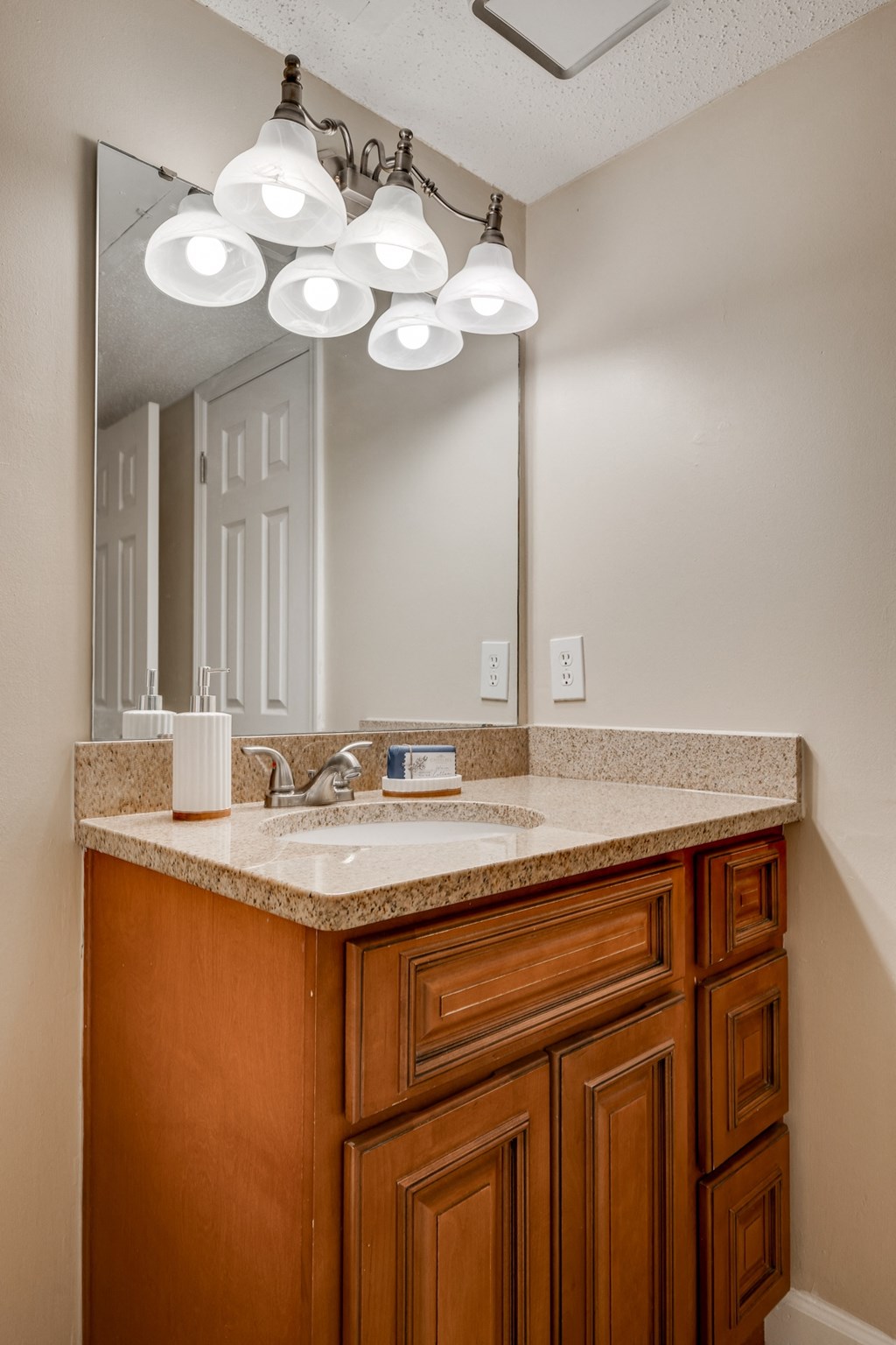 Bathroom Vanity With Lights Overhead