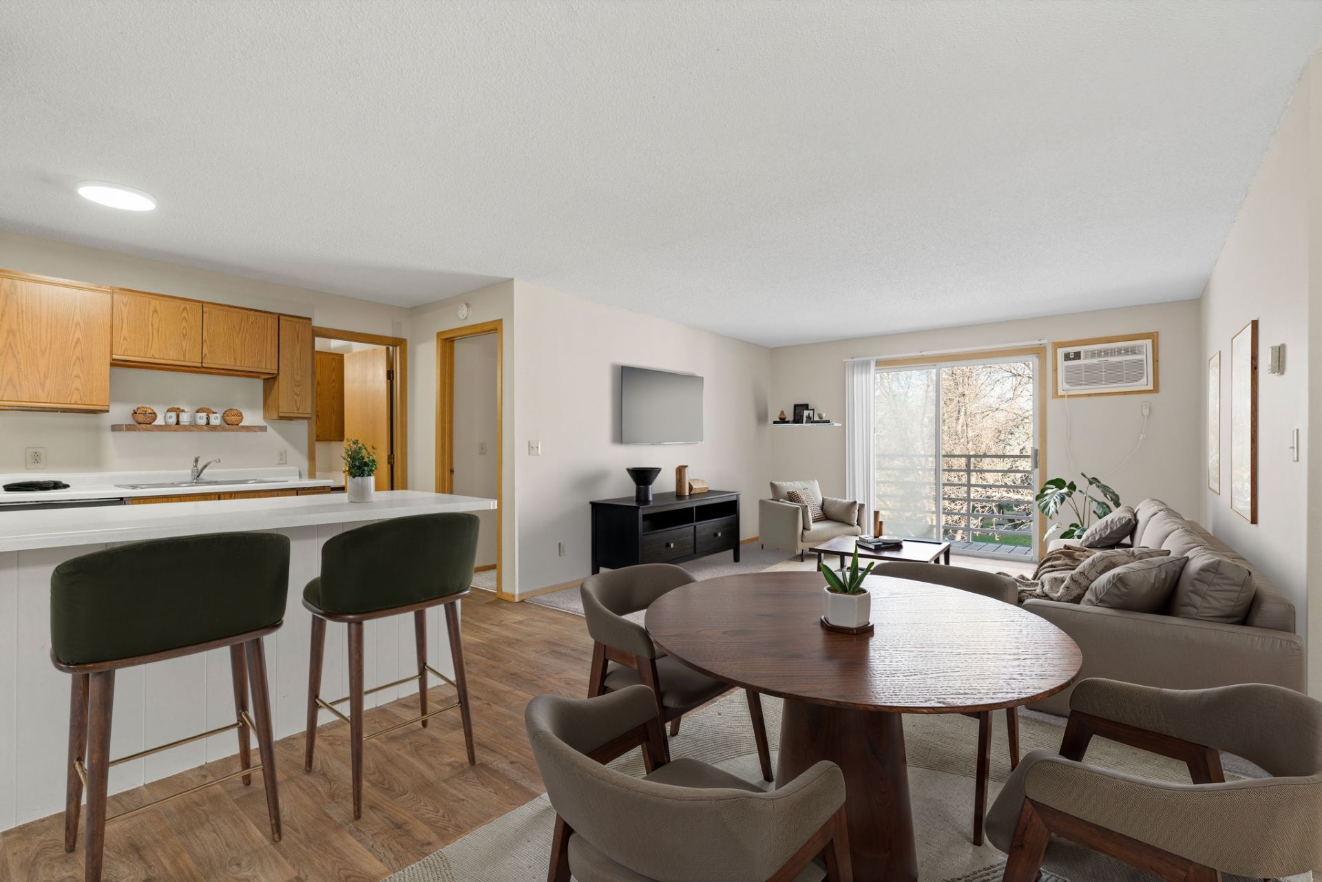 Wyndemere Apartments