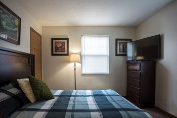 LivingstonParkBed Livingston - Photo Gallery 6