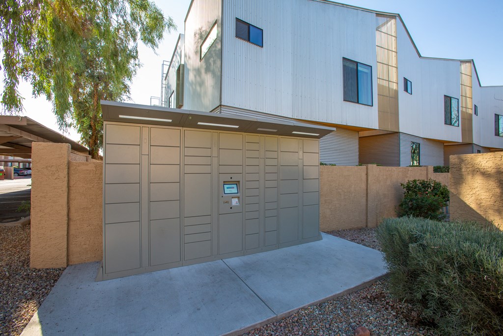 Package Deliver Lockers at Ascent on Spence, Tempe, AZ