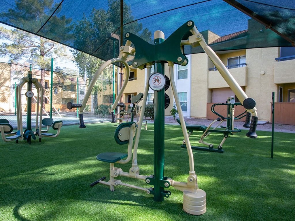 Strength Training at Ascent on Peoria, Phoenix, AZ