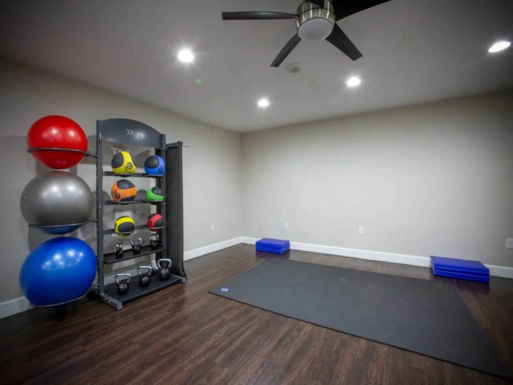 Modern Fitness Center at Arcadia Gardens, Phoenix, 85018