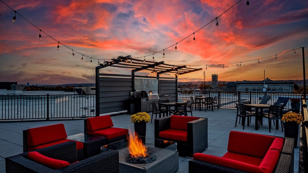 Sky Deck at Vicina during Sunset (Photo Credit: David Miller)