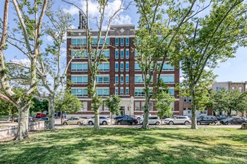 509 Vine Street - Photo Gallery 5
