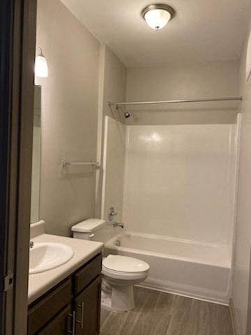 Refreshing Bathroom at Etiwan Place, Goose Creek, SC 29445
