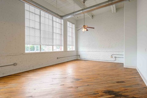 Unfurnished room at Kemper Lofts Apartments, Lynchburg, 24501