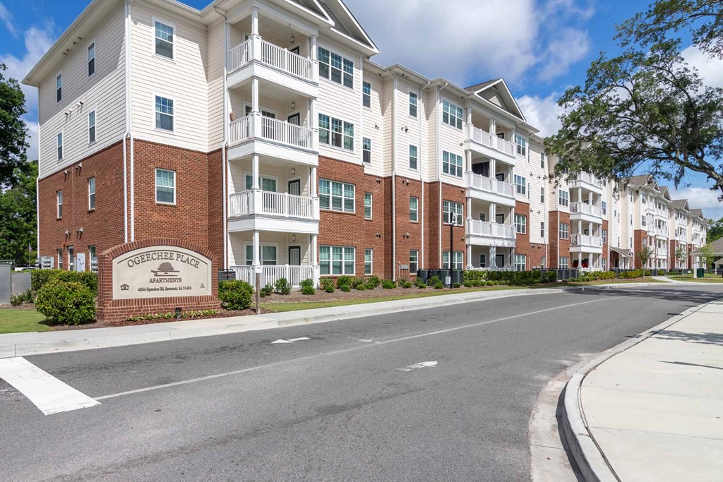 A large apartment complex named Ochechette Place is shown.