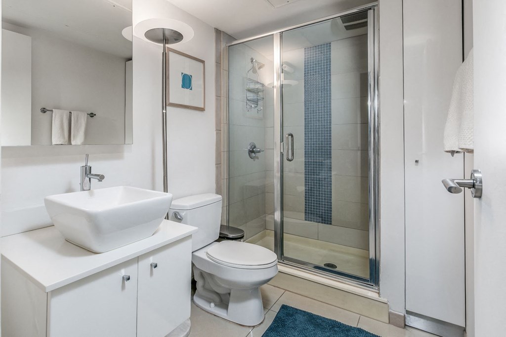 Bathroom at The Regency Apartments in Tempe Arizona July 2020