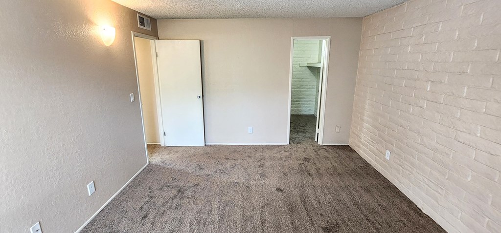 1x1 Classic Main Bedroom with Closet at Mission Palms Apartment Homes in Tucson AZ