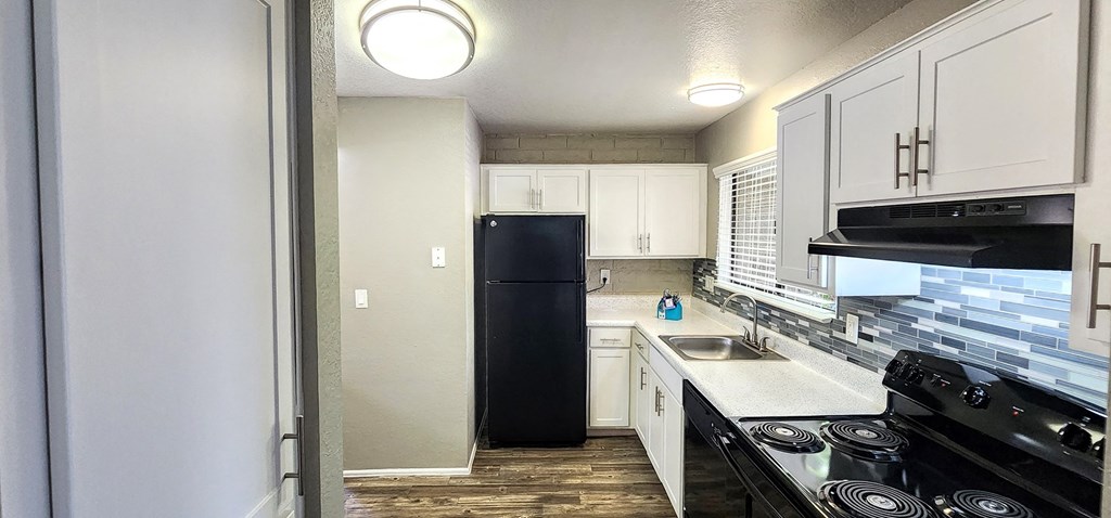 2x2 Upstairs Bryten Upgrade Kitchen at Mission Palms Apartment Homes in Tucson AZ