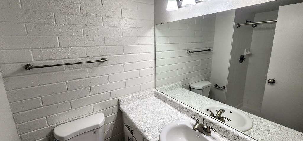 2x2 Upstairs Bryten Upgrade Main Bathroom at Mission Palms Apartment Homes in Tucson AZ