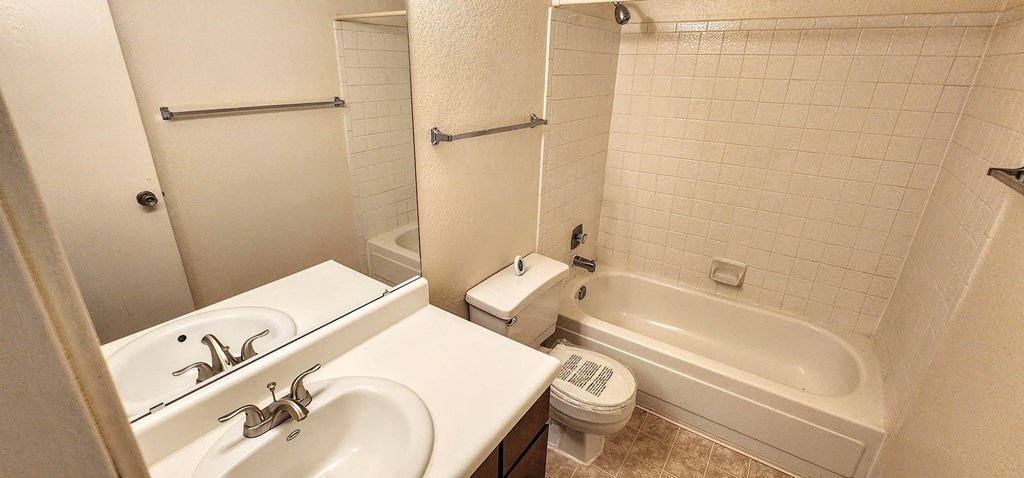 2x2 Upstairs Classic Guest Bathroom at Mission Palms Apartment Homes in Tucson AZ