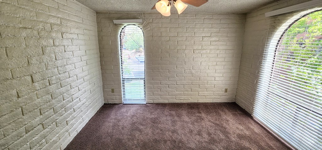 2x2 Upstairs Classic Guest Bedroom at Mission Palms Apartment Homes in Tucson AZ