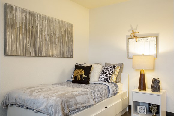 GC Square Apartments, 3535 W. Camelback Road, Phoenix, AZ - RENTCafé