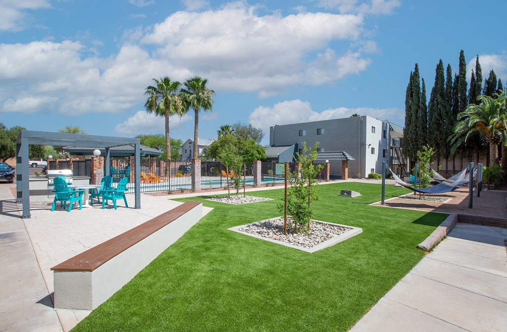 BBQ Grill Area and Grass Area at The Link at 4th Ave Apartments