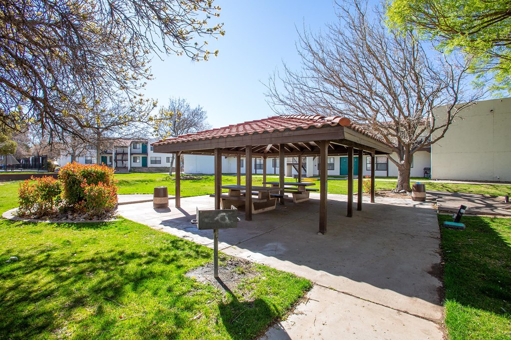 BBQ Grill Area at Whispering Sands Apartments in Albuquerque