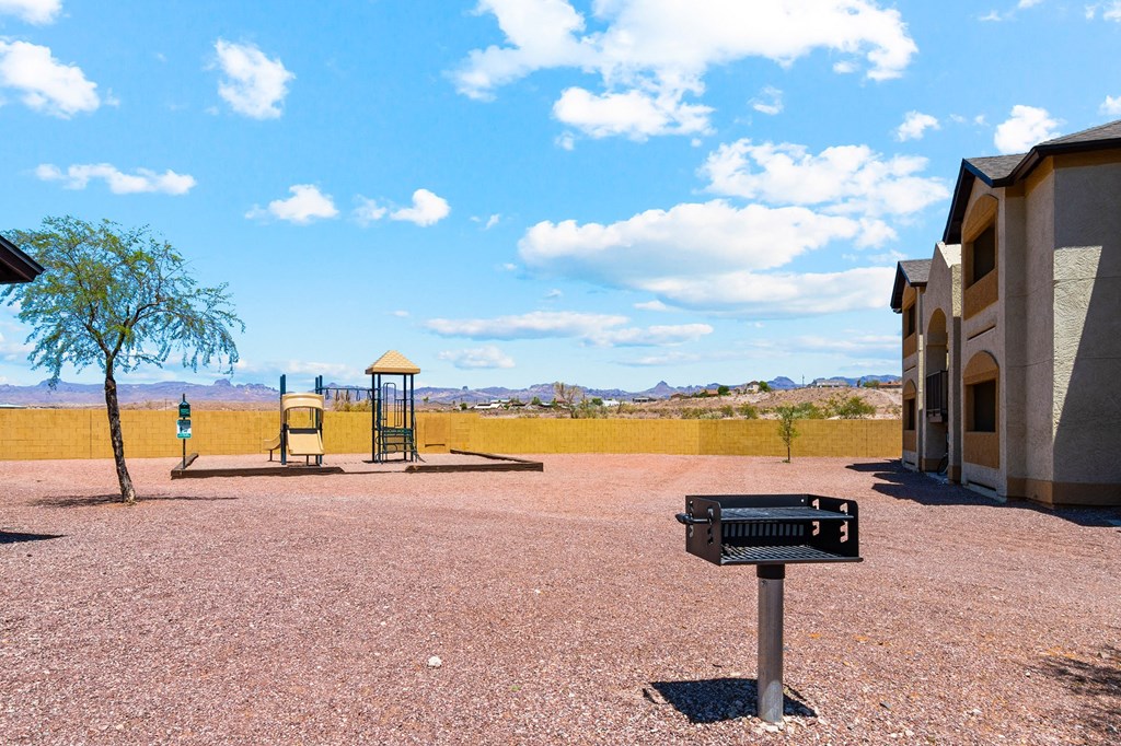 BBQ Grill at Bella Vita Apartments in Bullhead City Arizona