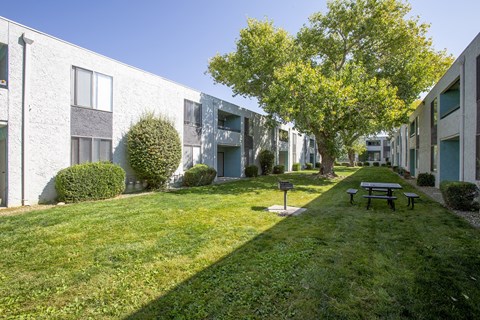BBQ Picnic area at Villas Del Cielo Aprartments in Albuquerque New Mexico October 2020