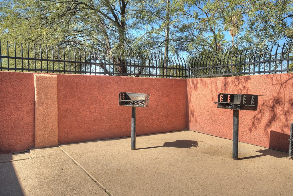 BBQ grills at San Simeon Apartments in Tucson AZ November 2020