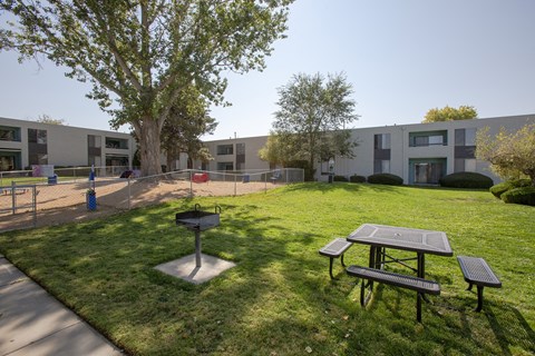 BBQ picnic area and Pet park at Villas Del Cielo Aprartments in Albuquerque New Mexico October 2020