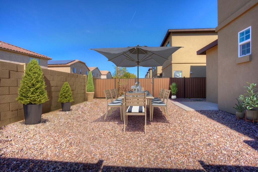 Townhome Backyard a San Vicente Townhomes in Phoenix AZ