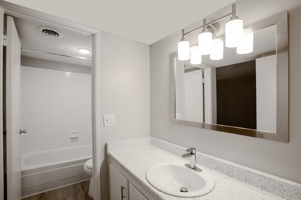 Bathroom Avani North Apartments