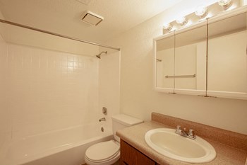 Bathroom at Casa Bella Apartments in Tucson AZ 4-2020 - Photo Gallery 60