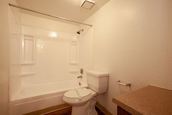 Bathroom at Casa Bella Apartments in Tucson AZ 4-2020 - Photo Gallery 59