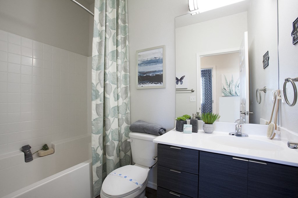 Bathroom at San Mateo Townhomes in Phoenix AZ July 2021 4