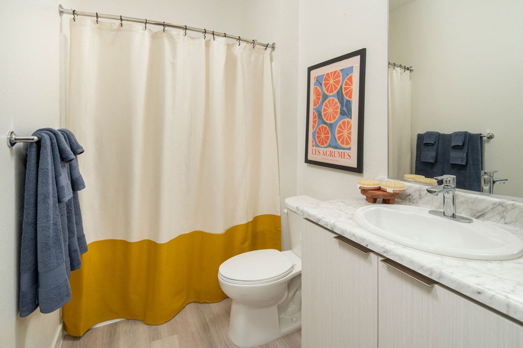 Bathroom at Streamliner 16th Apartments in Phoenix