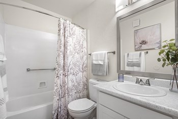 Bathroom at Toscana Cove - Photo Gallery 7
