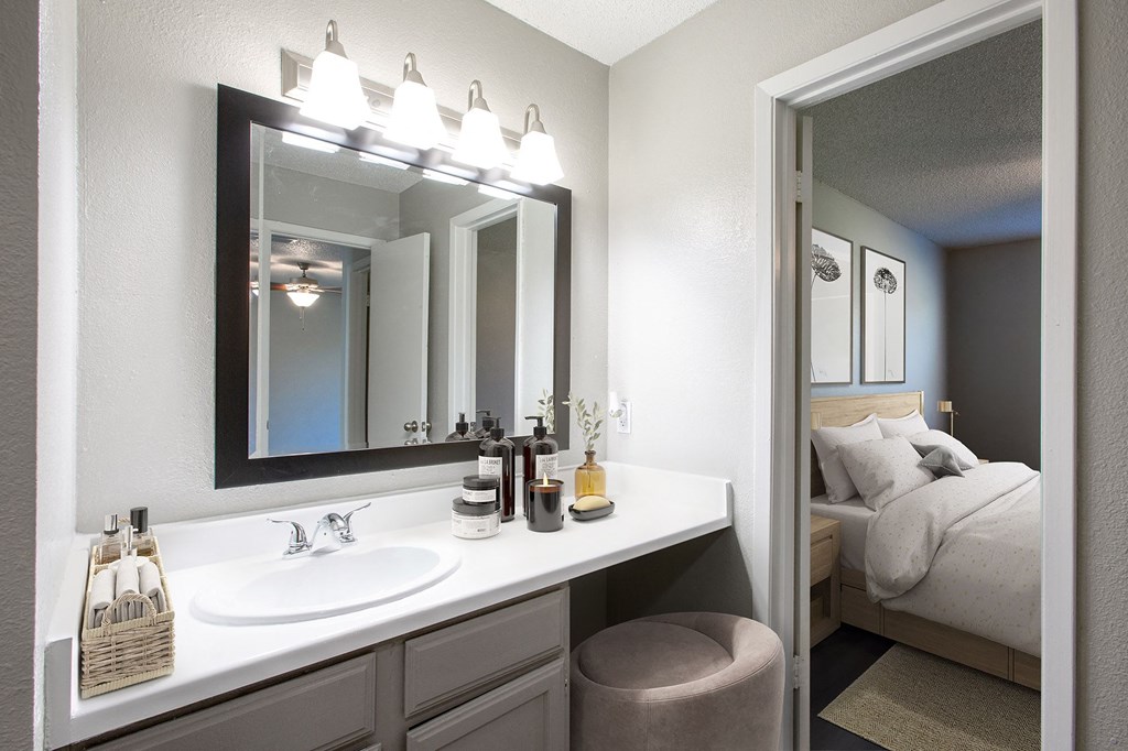 Bathroom in Bedroom at The Villas at Quail Creek Apartment Homes in Austin Texas
