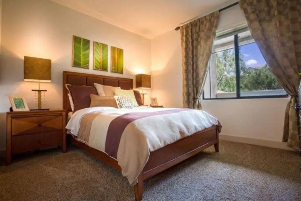 Bedroom at Canyon Crossroads Apartment Homes in Phoenix AZ