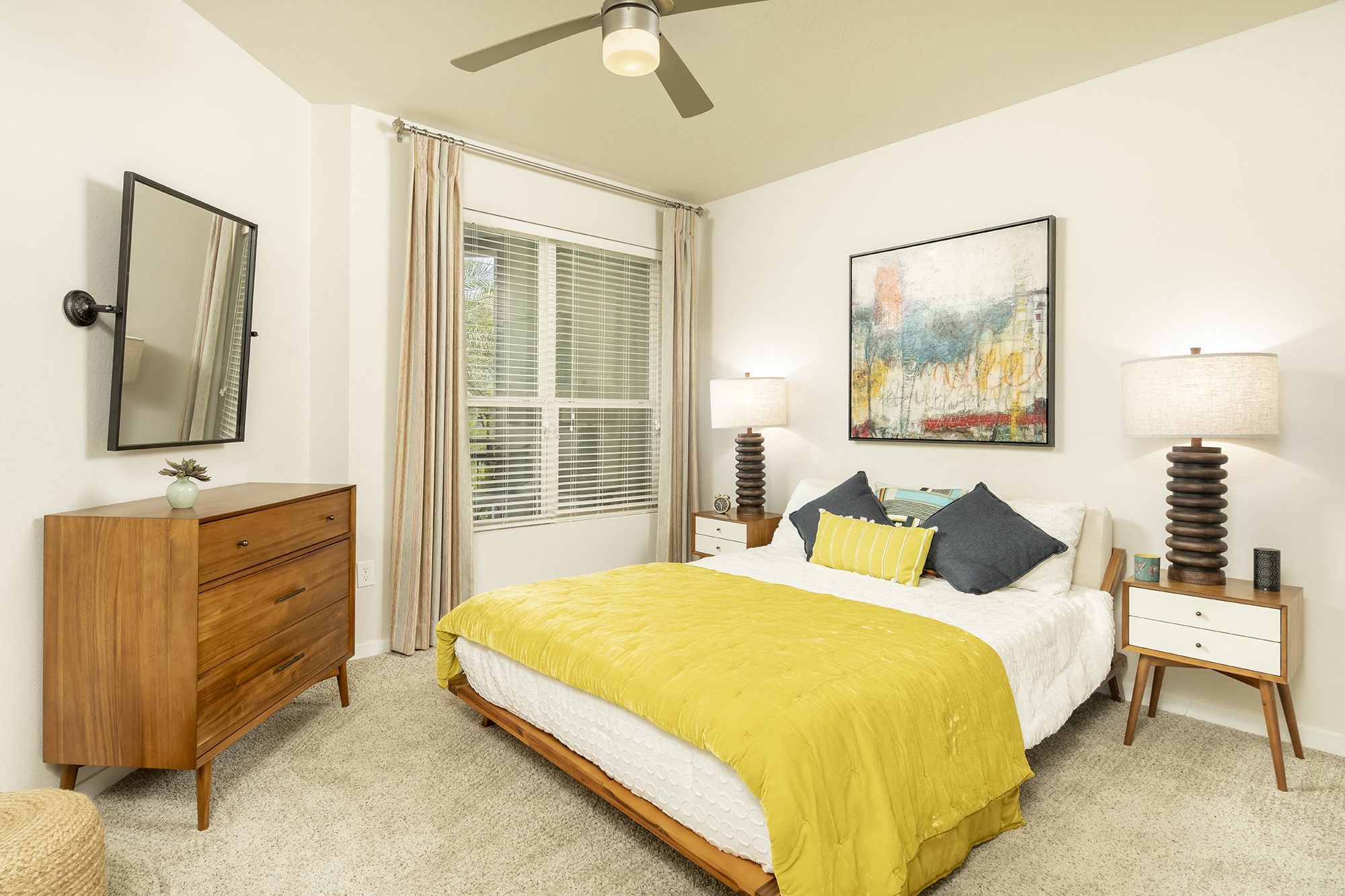 Tempo At McClintock Station