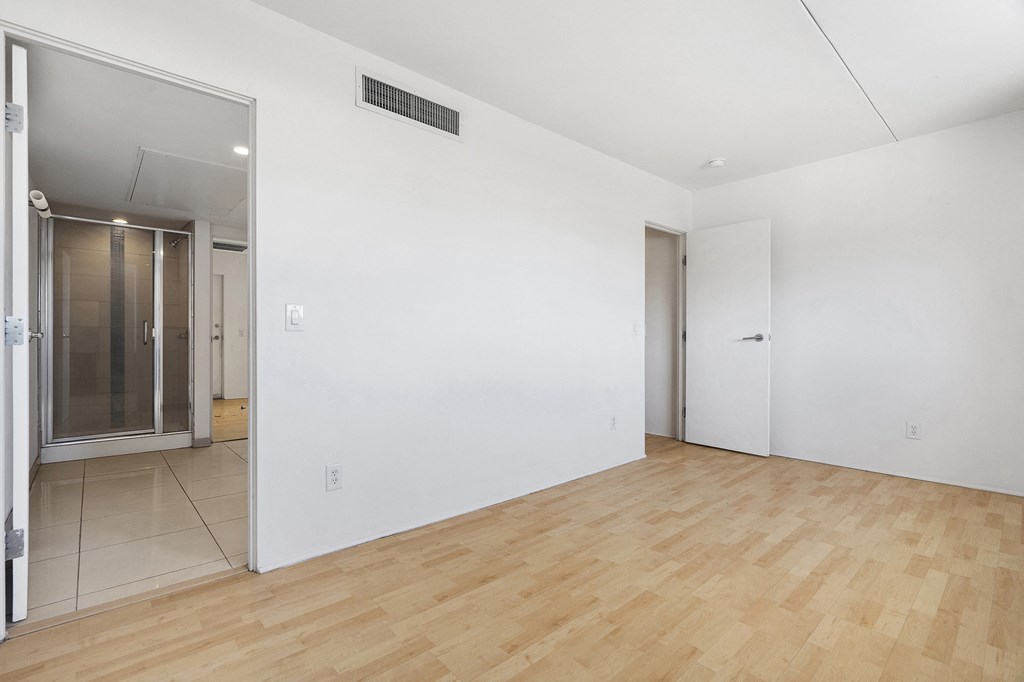 Bedroom at The Regency Apartments in Tempe AZ Nov 2020 (2)