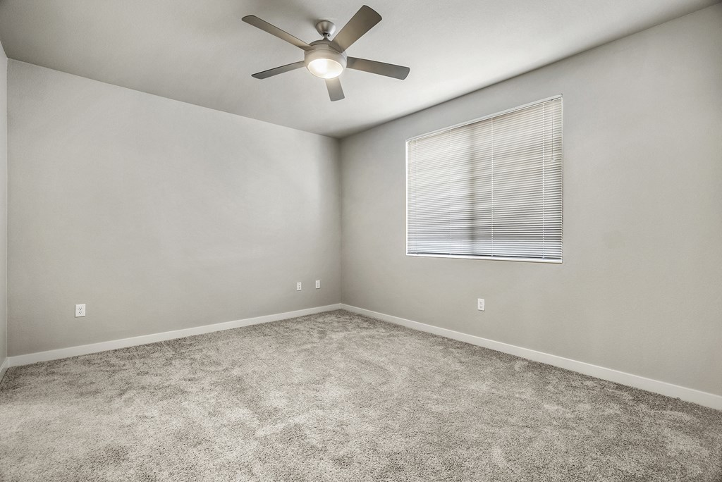 Bedroom at V on Broadway Apartments in Tempe AZ November 2020 (9)